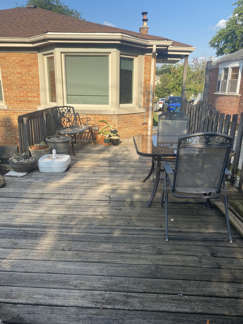 9414 S Bell Avenue Property Photo 32
