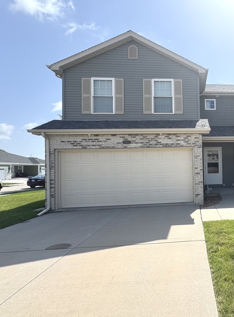 2090 Summerfield Lane Property Photo 1