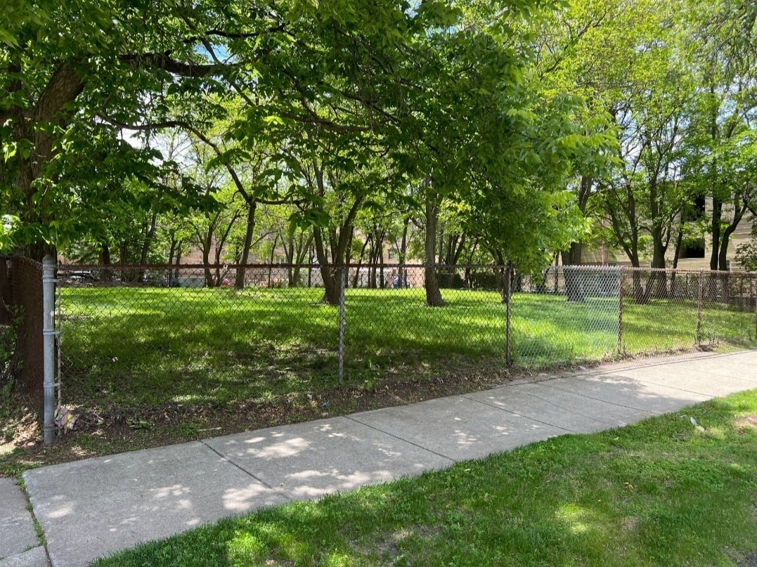 2121 E 72nd Street Property Photo 7