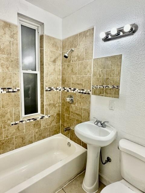 1124 S Sacramento Boulevard Property Photo 9