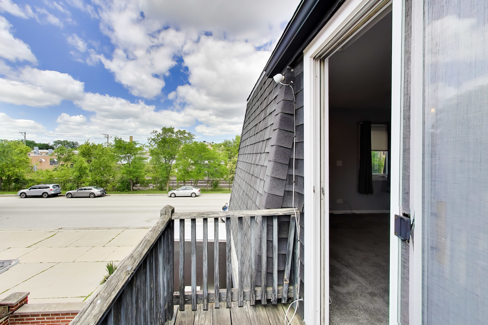6040 N Niagara Avenue Property Photo 18