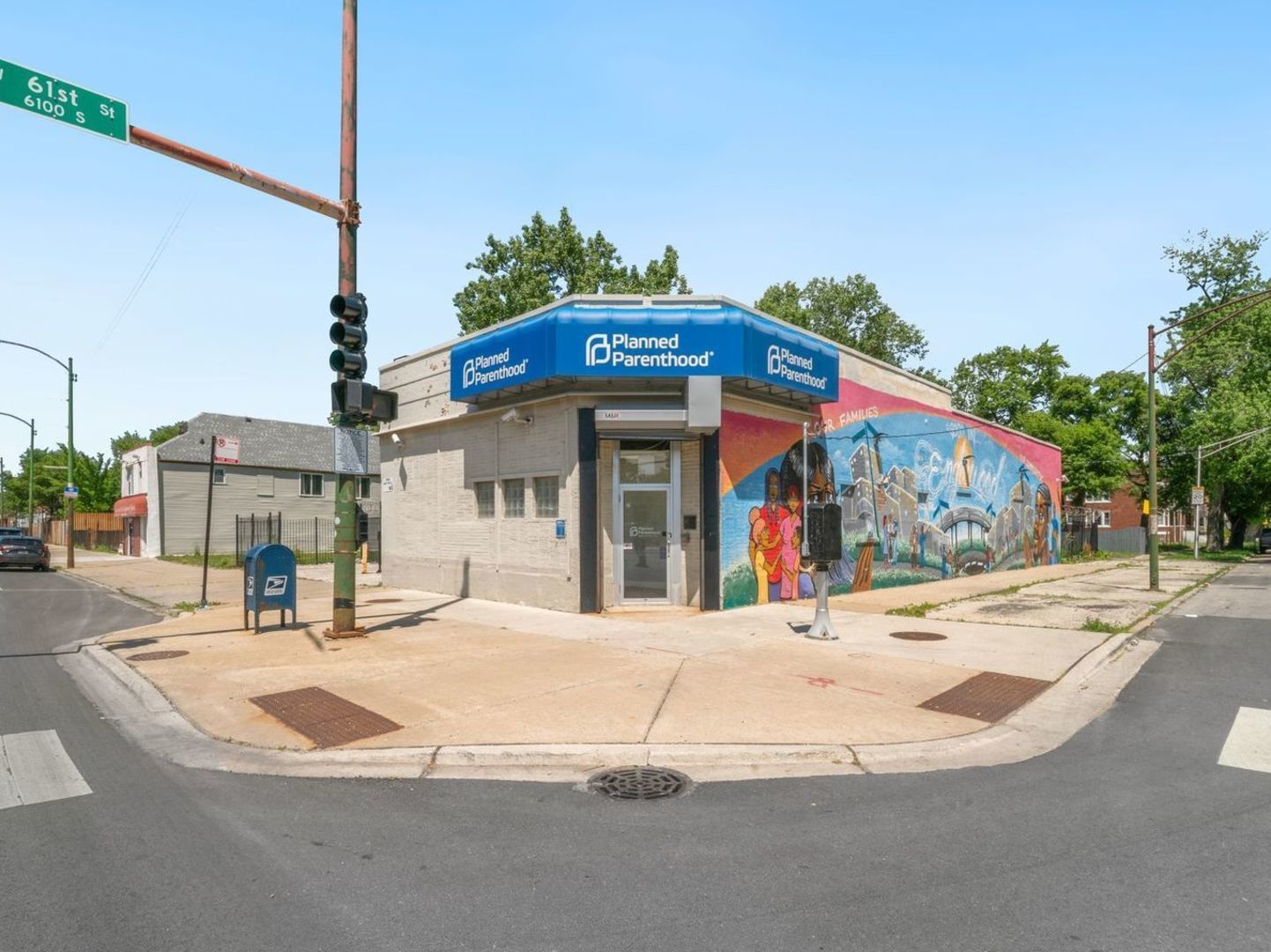 6059 S Ashland Avenue Property Photo 2