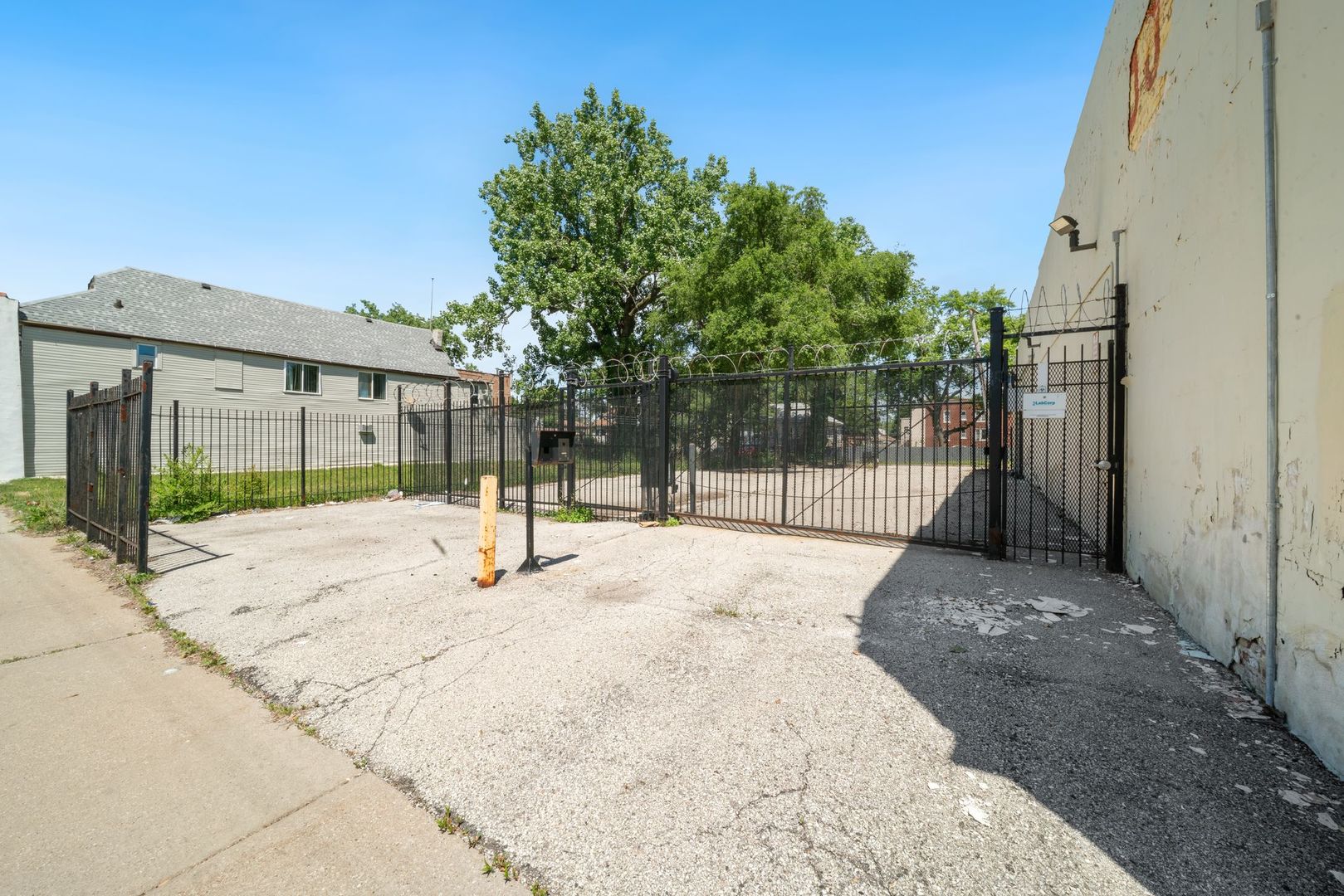 6059 S Ashland Avenue Property Photo 20