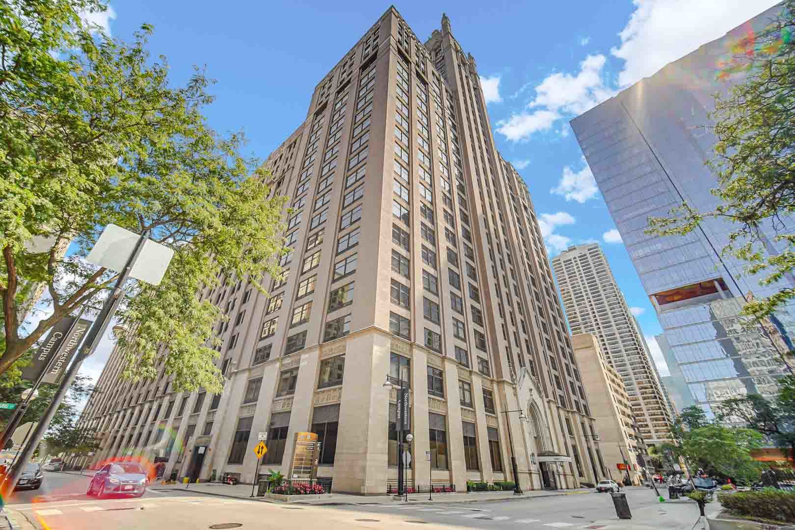 680 N Lake Shore Drive 519 Property Photo 1