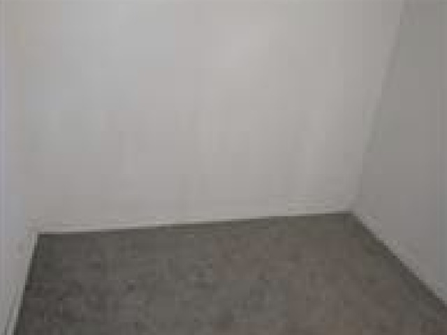 7516 S Lafayette Avenue Property Photo 12
