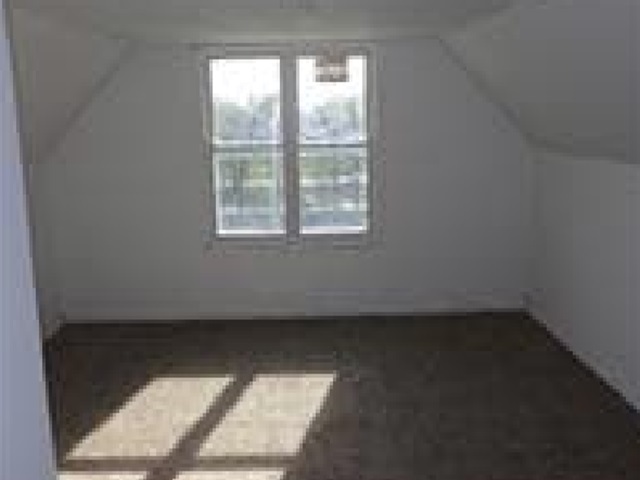 7516 S Lafayette Avenue Property Photo 15