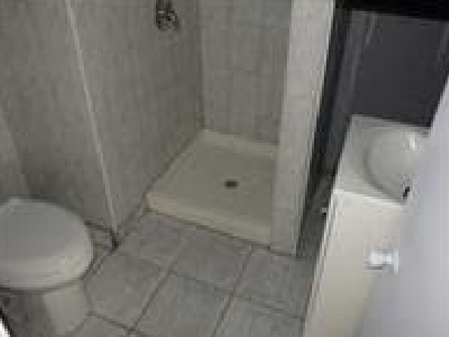 7516 S Lafayette Avenue Property Photo 18