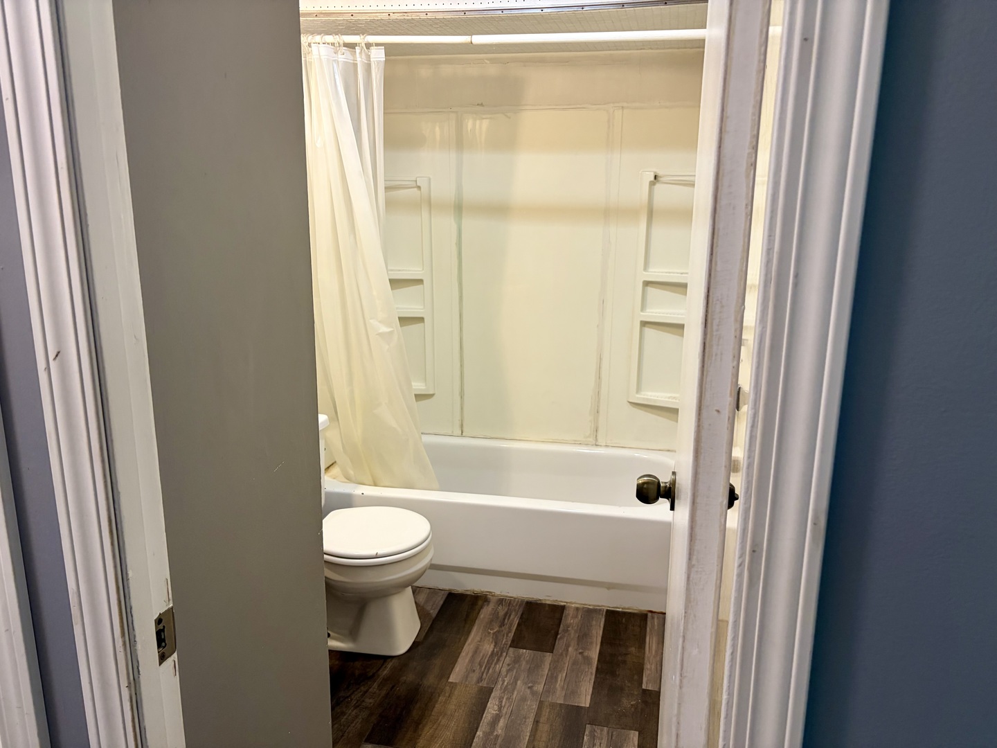 105 S Miller Street Property Photo 13