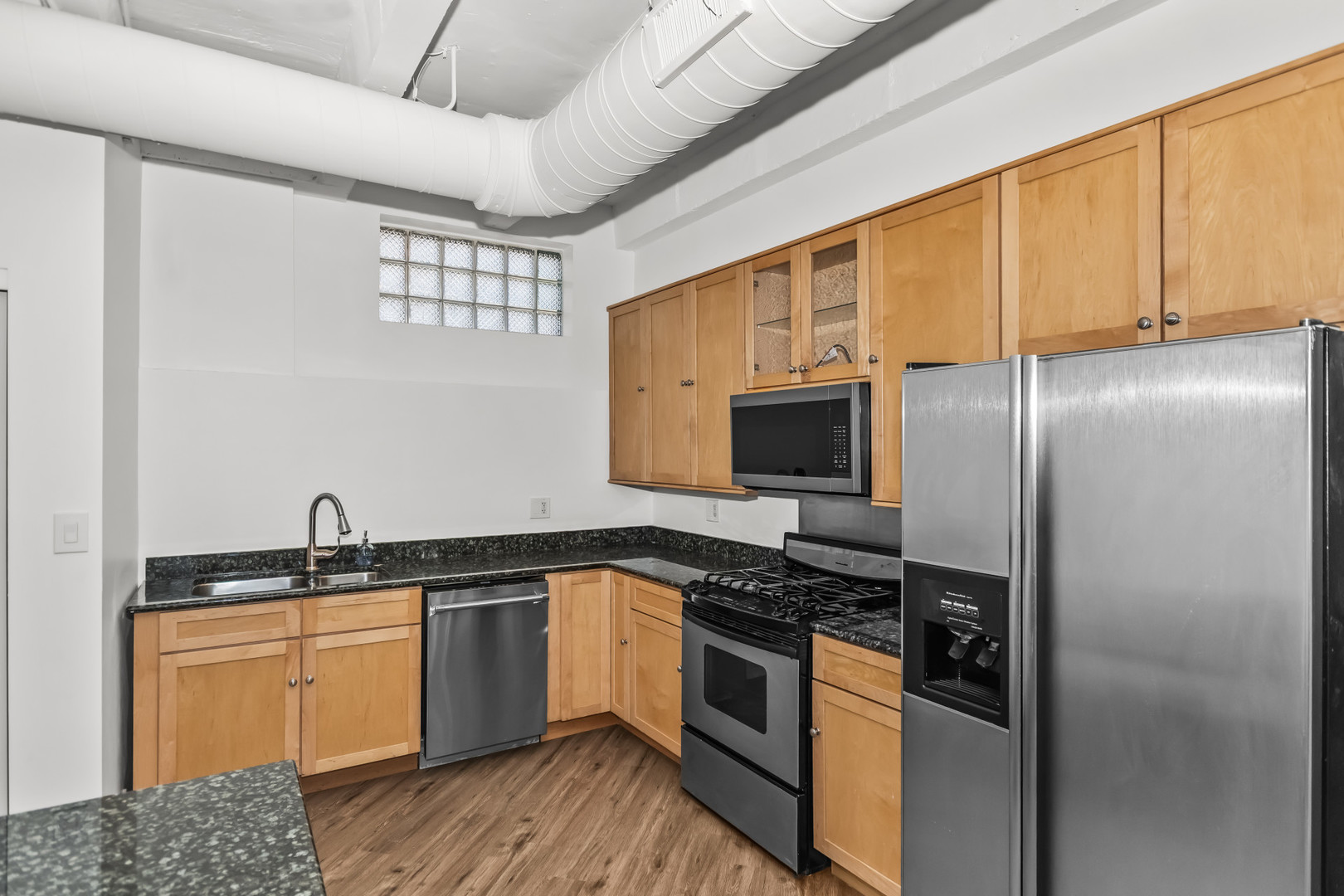12672153 Property Photo 5