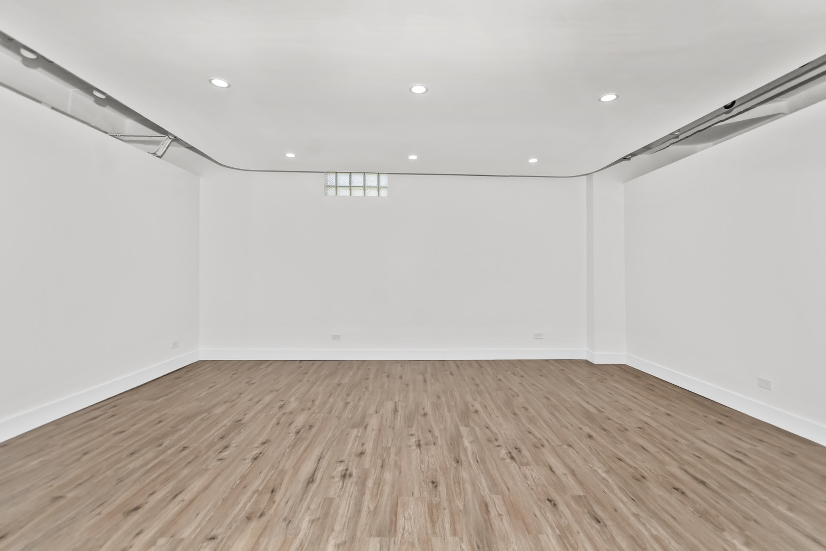 12672153 Property Photo 8