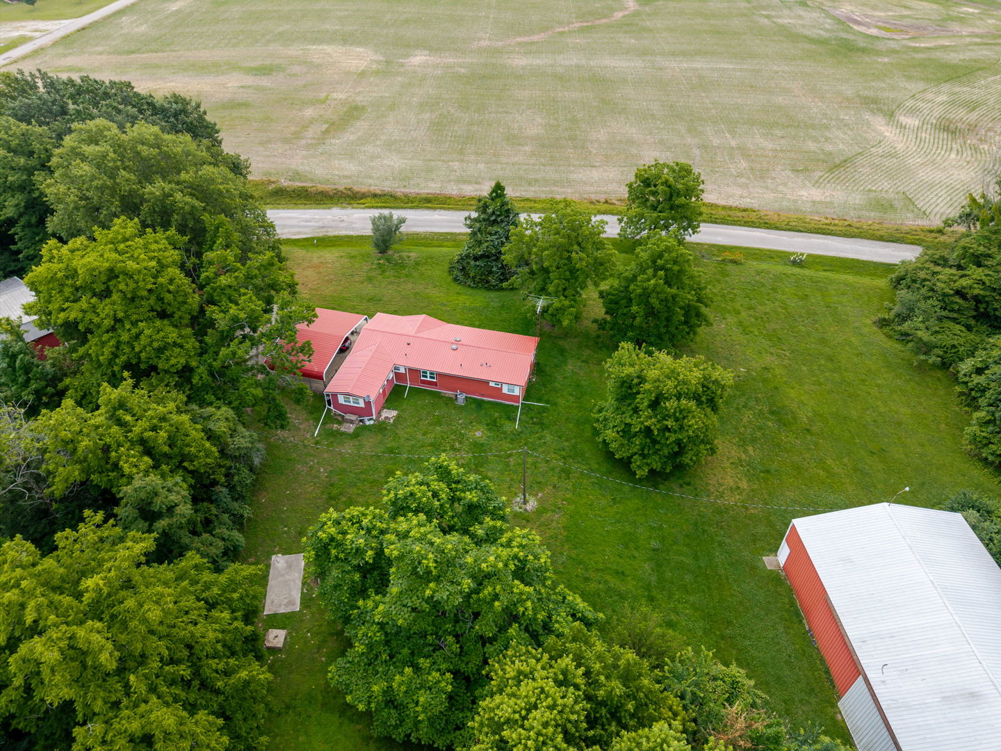 23679 N Carpenter Lane Property Photo 9