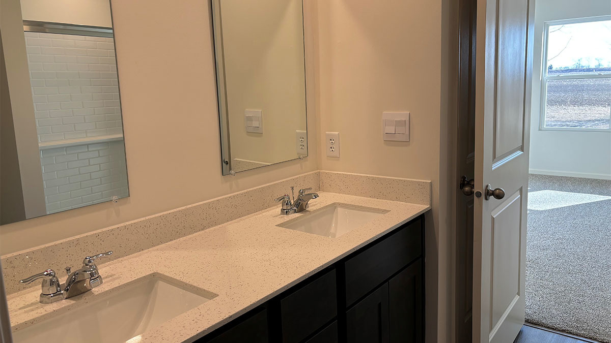 6269 Maple Glen Drive Property Photo 10