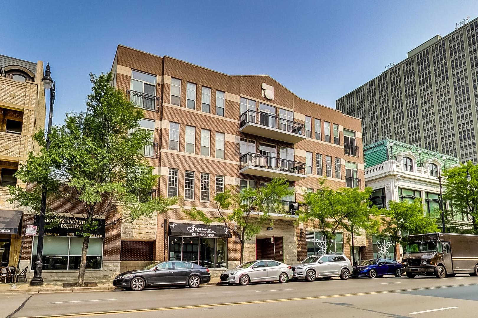 1919 S Michigan Avenue 302 Property Photo 24
