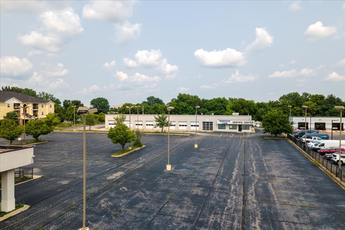 1910 Moreland Boulevard Property Photo 13