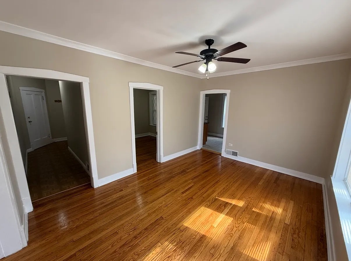4158 W Potomac Avenue Property Photo 6