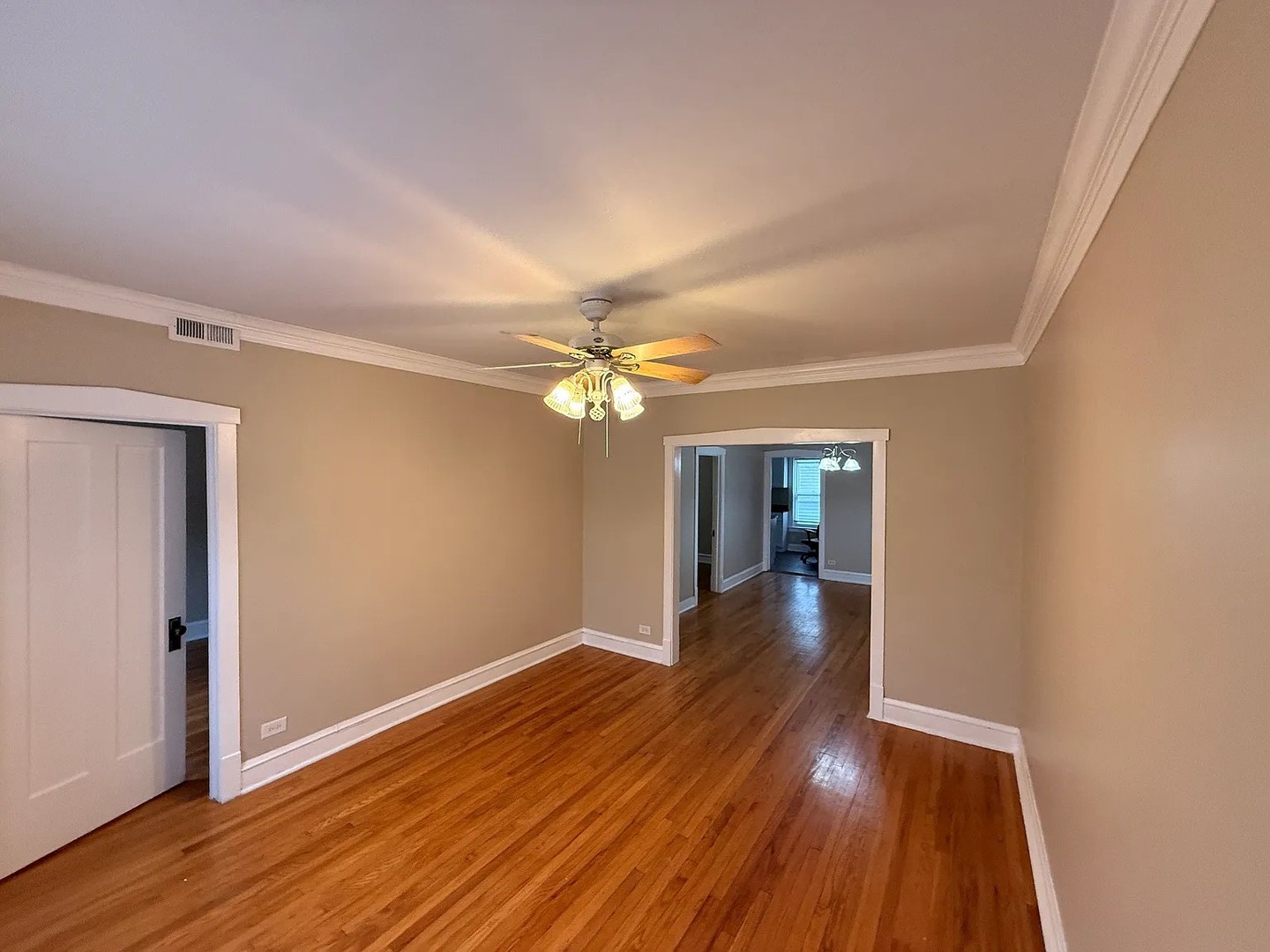 4158 W Potomac Avenue Property Photo 15