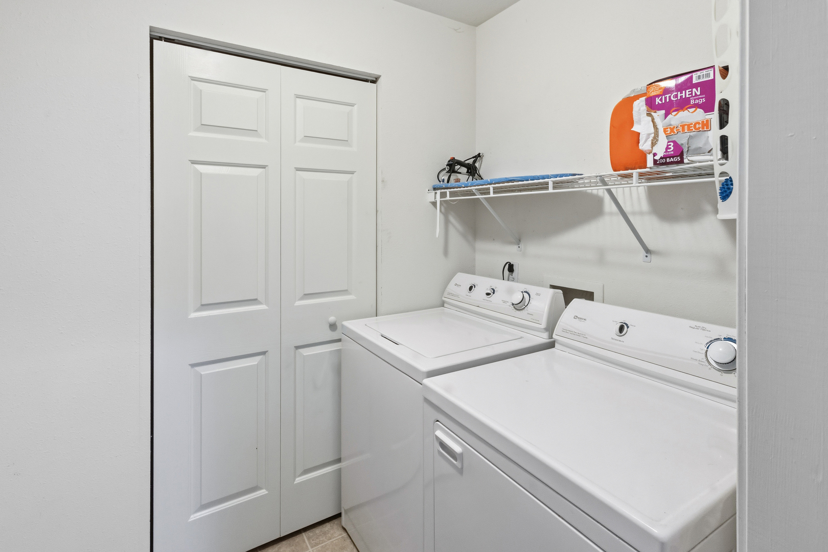 2408 Windward Boulevard 205 Property Photo 11