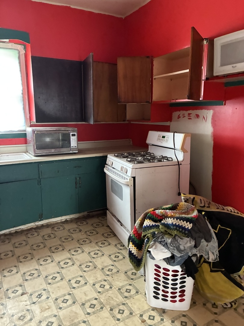 521 3rd Avenue Property Photo 10