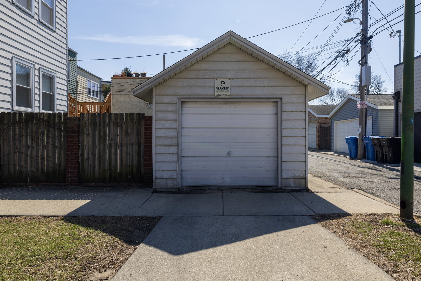 2648 N Francisco Avenue Property Photo 9