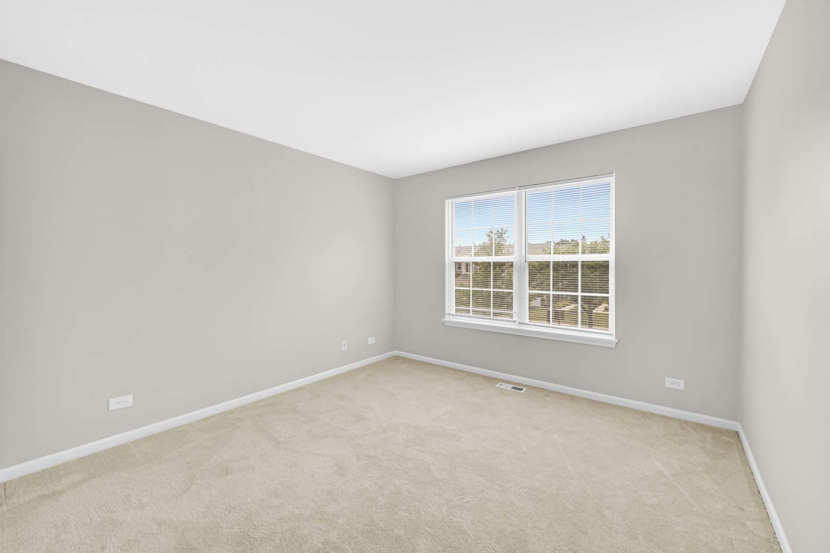 756 Genesee Drive Property Photo 14