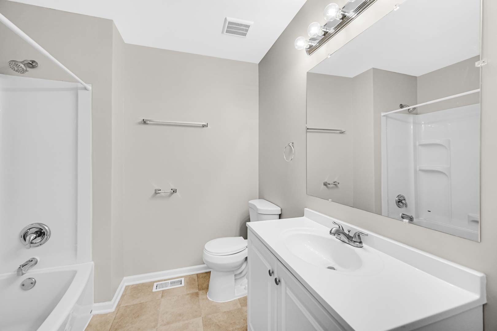 756 Genesee Drive Property Photo 16