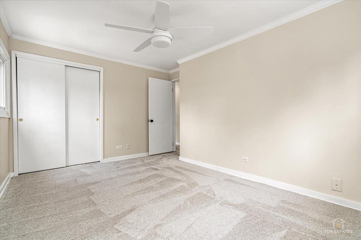402 N Douglas Avenue 402 Property Photo 11