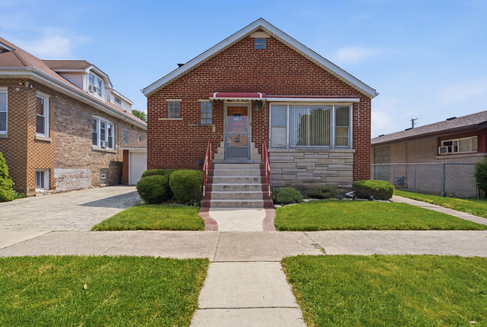 3919 Scoville Avenue Property Photo 1