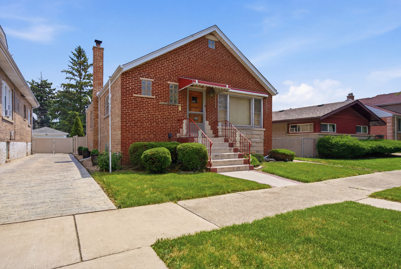 3919 Scoville Avenue Property Photo 4
