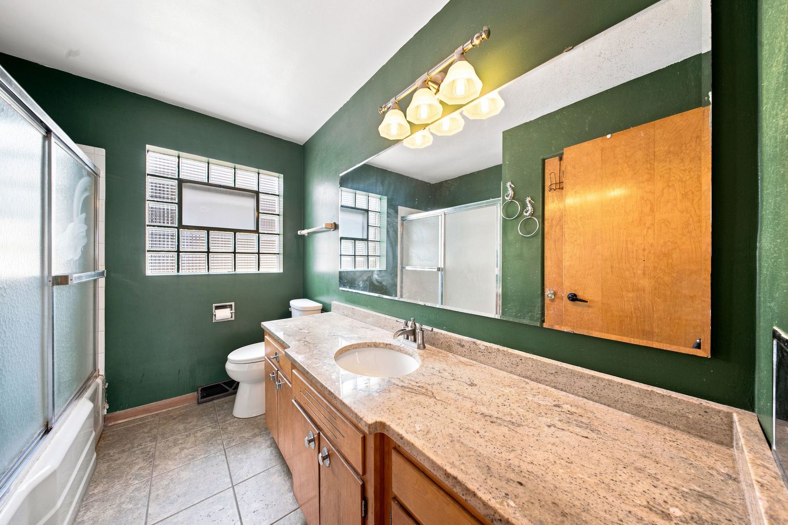 3919 Scoville Avenue Property Photo 21