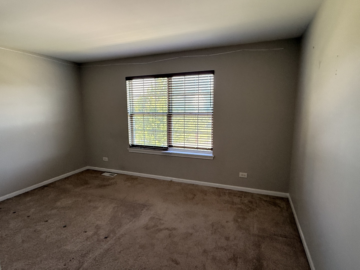 2337 Queensbridge Drive Property Photo 11