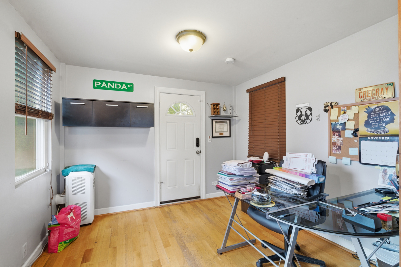 7910 Babb Avenue Property Photo 19