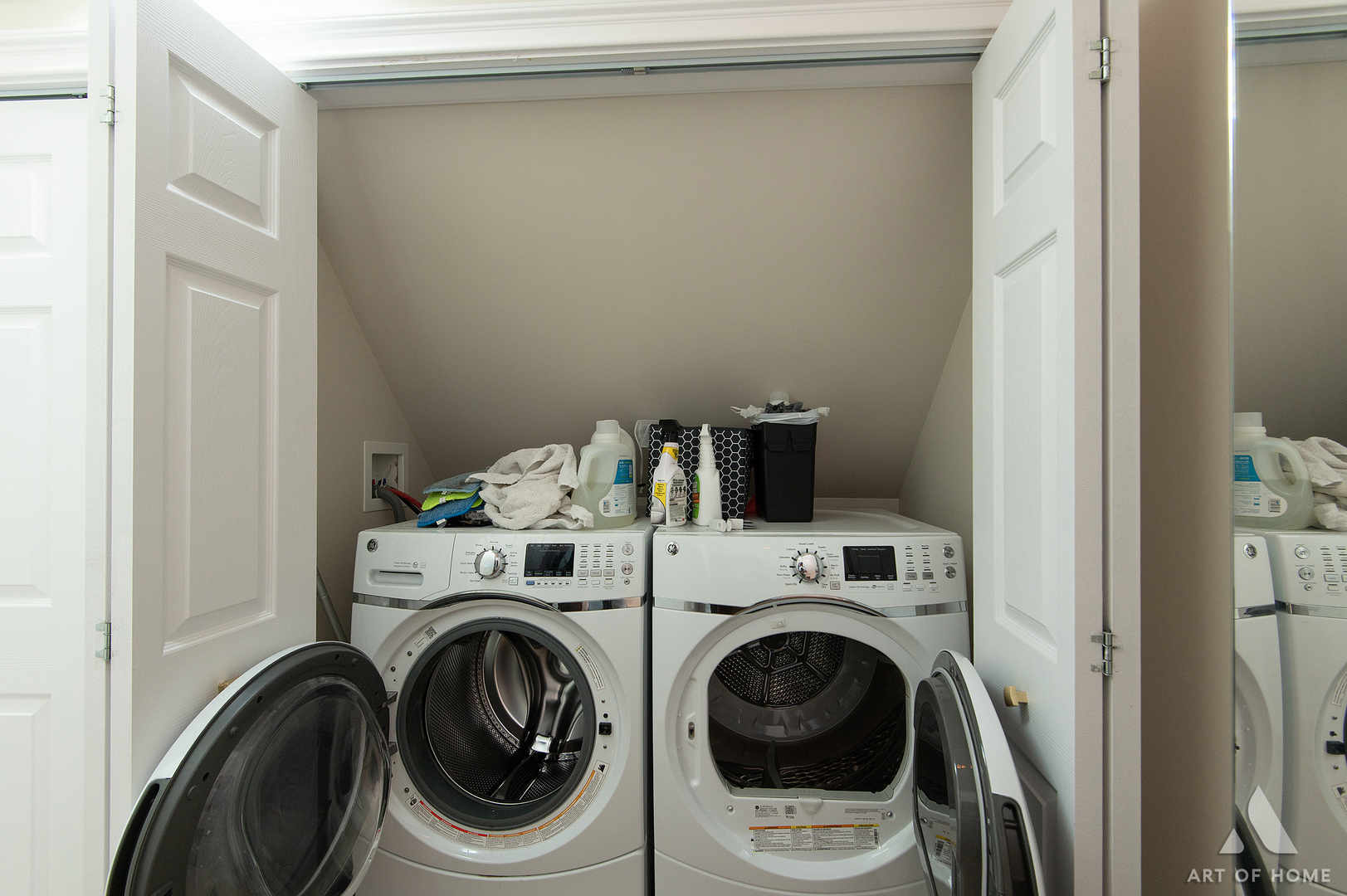 2821 N Springfield Avenue Property Photo 20