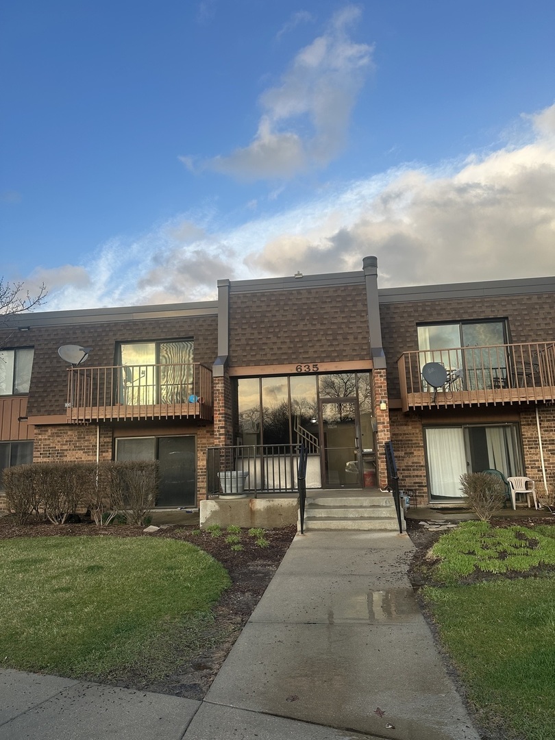 635 Limerick Lane 1a Property Photo 1