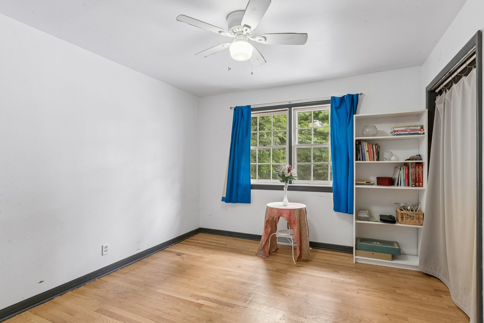 18156 W Timber Lane Property Photo 14