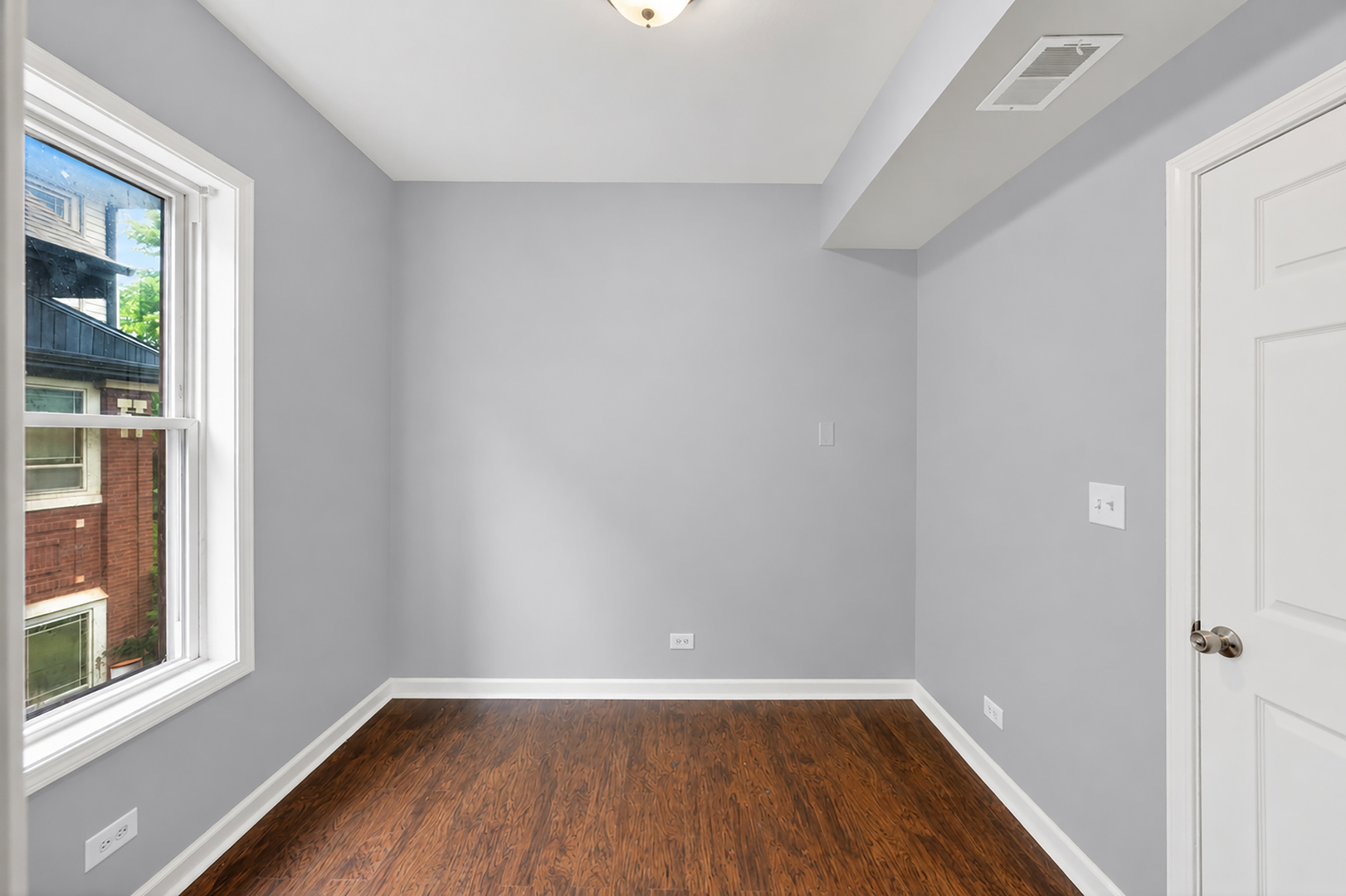 7406 S Crandon Avenue Property Photo 23