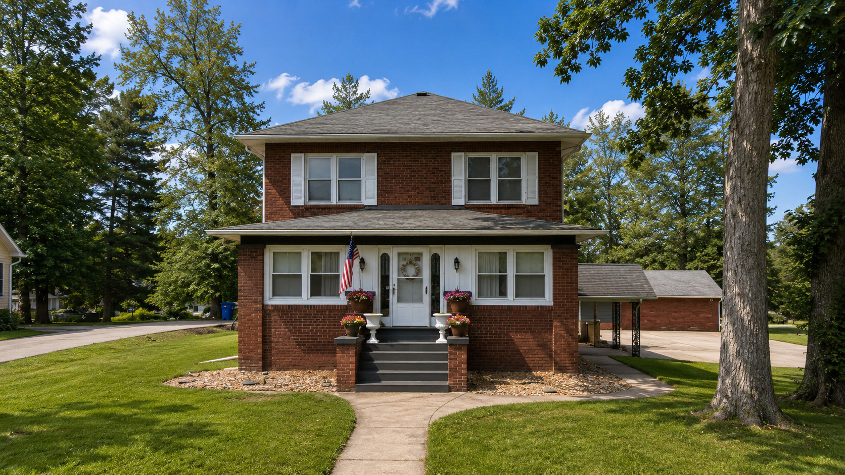1800 Franklin Avenue Property Photo 1