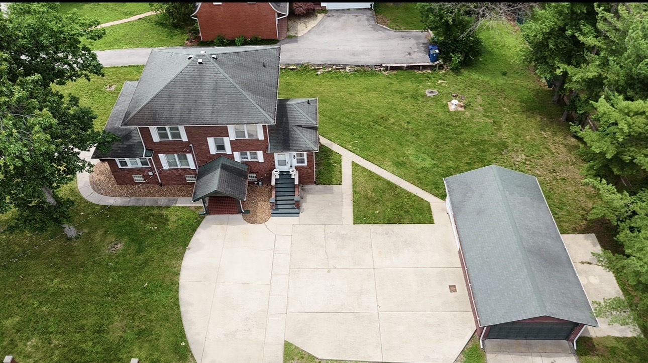 1800 Franklin Avenue Property Photo 4