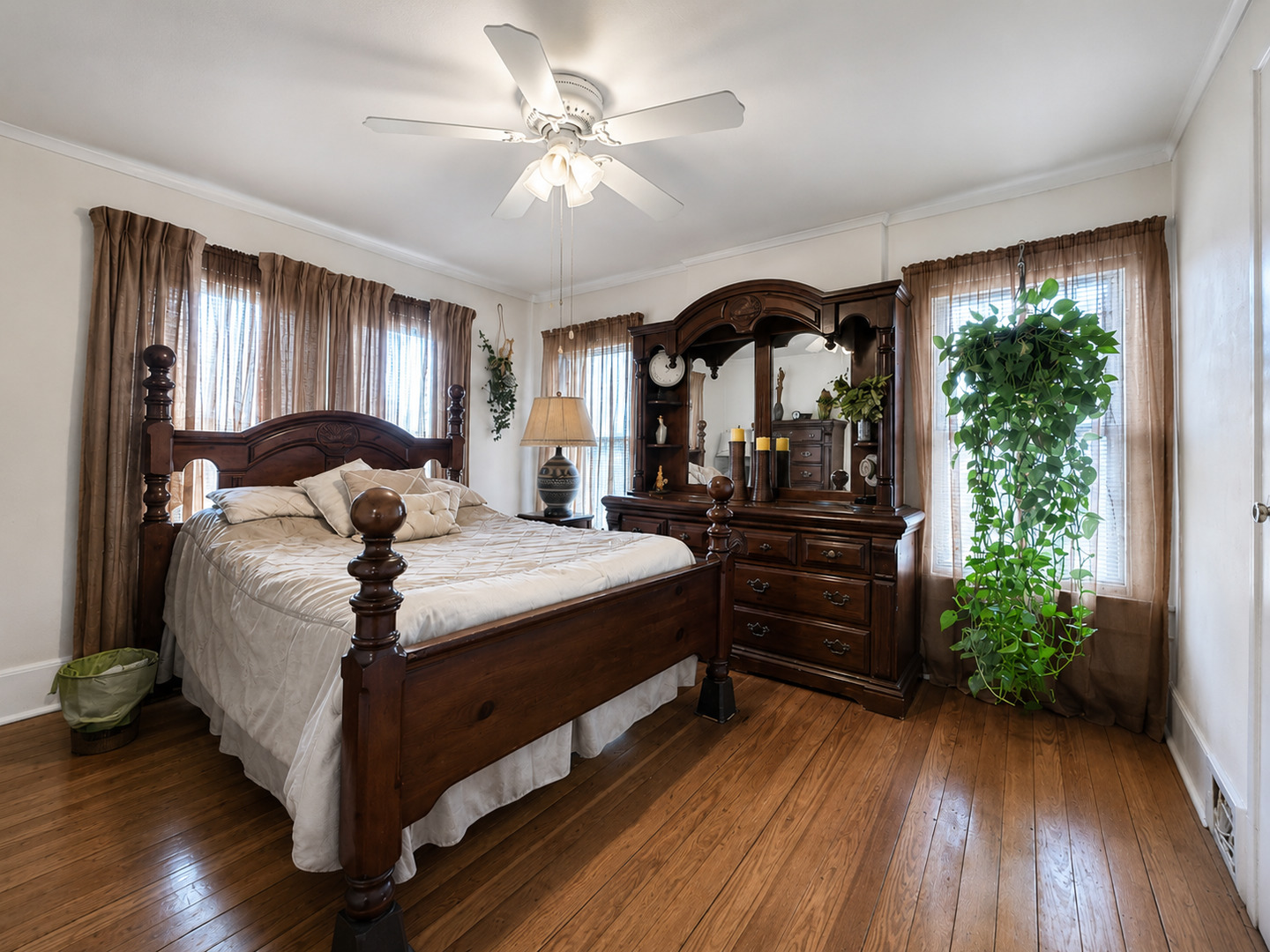 1800 Franklin Avenue Property Photo 24