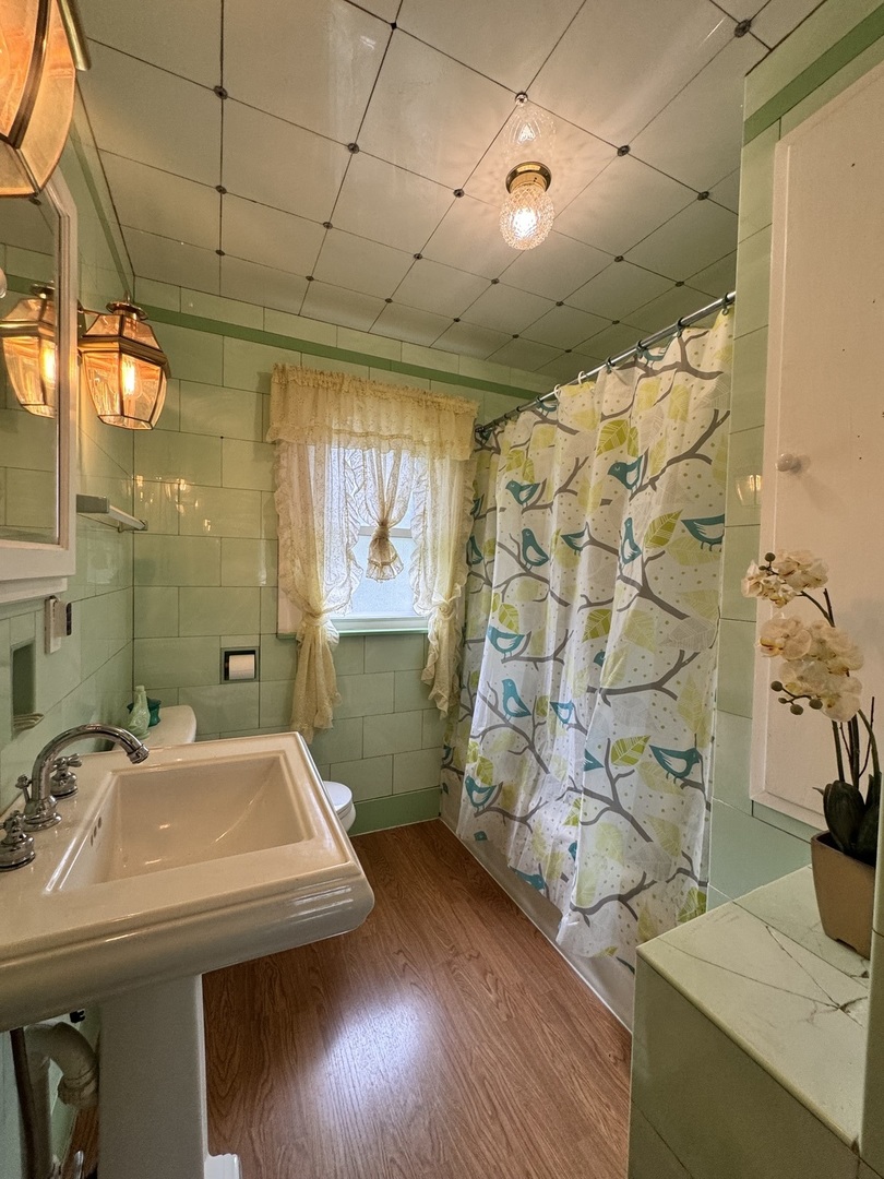 1800 Franklin Avenue Property Photo 28