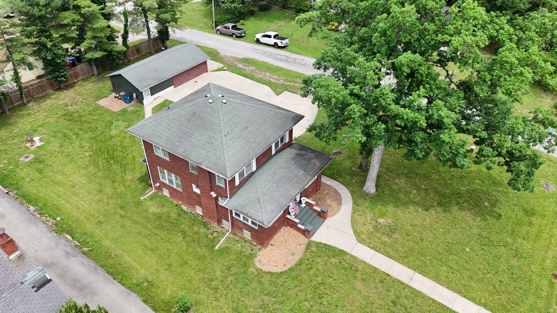 1800 Franklin Avenue Property Photo 37