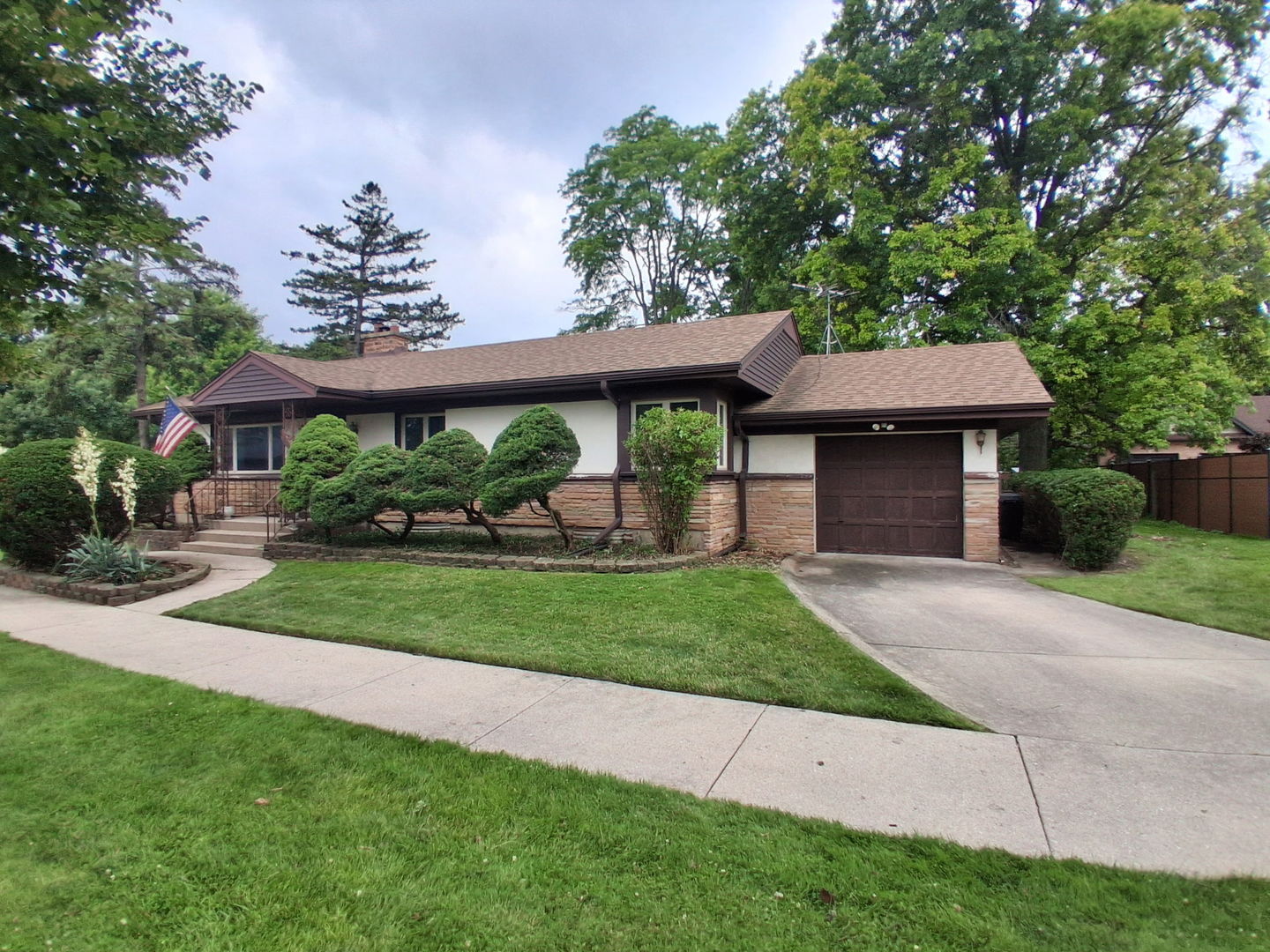 1400 Park Ridge Boulevard Property Photo 1