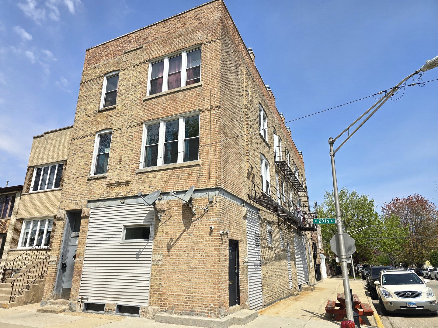 334 W 29th Street Property Photo 2