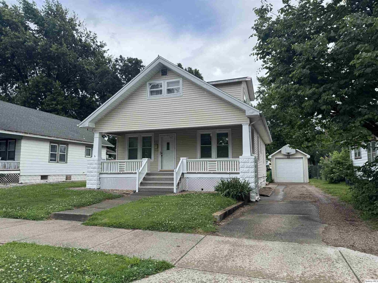 627 S 20th Property Photo 1