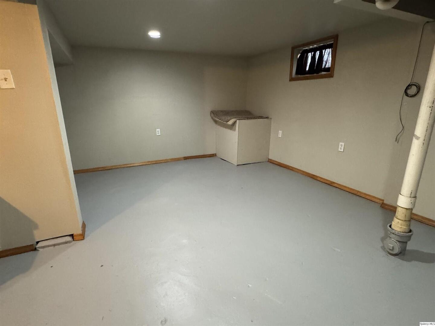 627 S 20th Property Photo 10