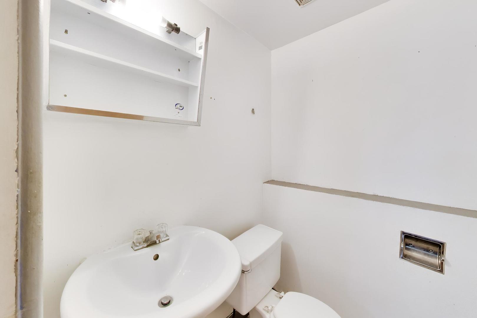 17781 Harvard Lane Property Photo 22