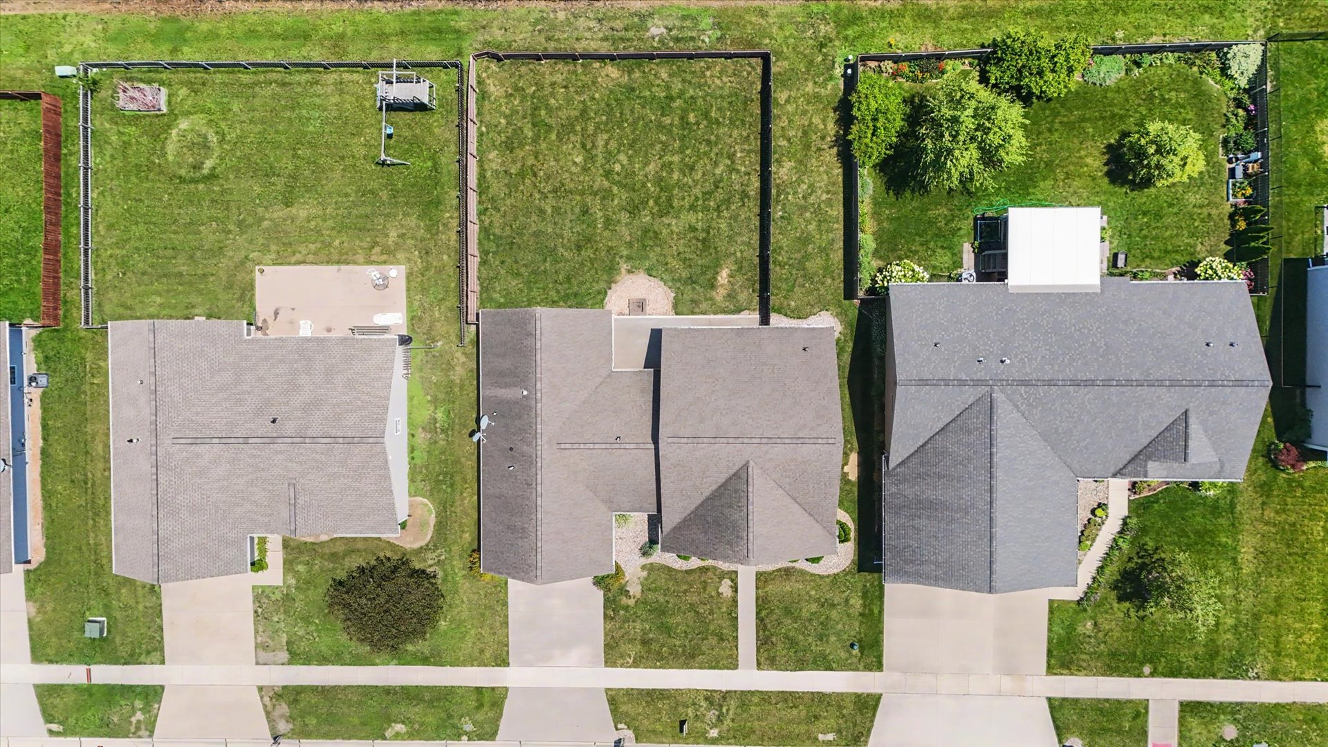12672598 Property Photo 35