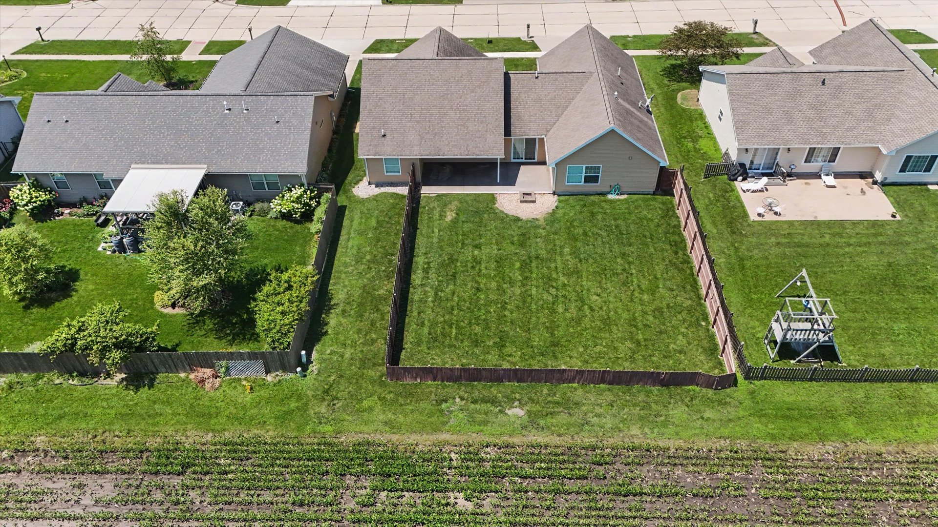 12672598 Property Photo 36