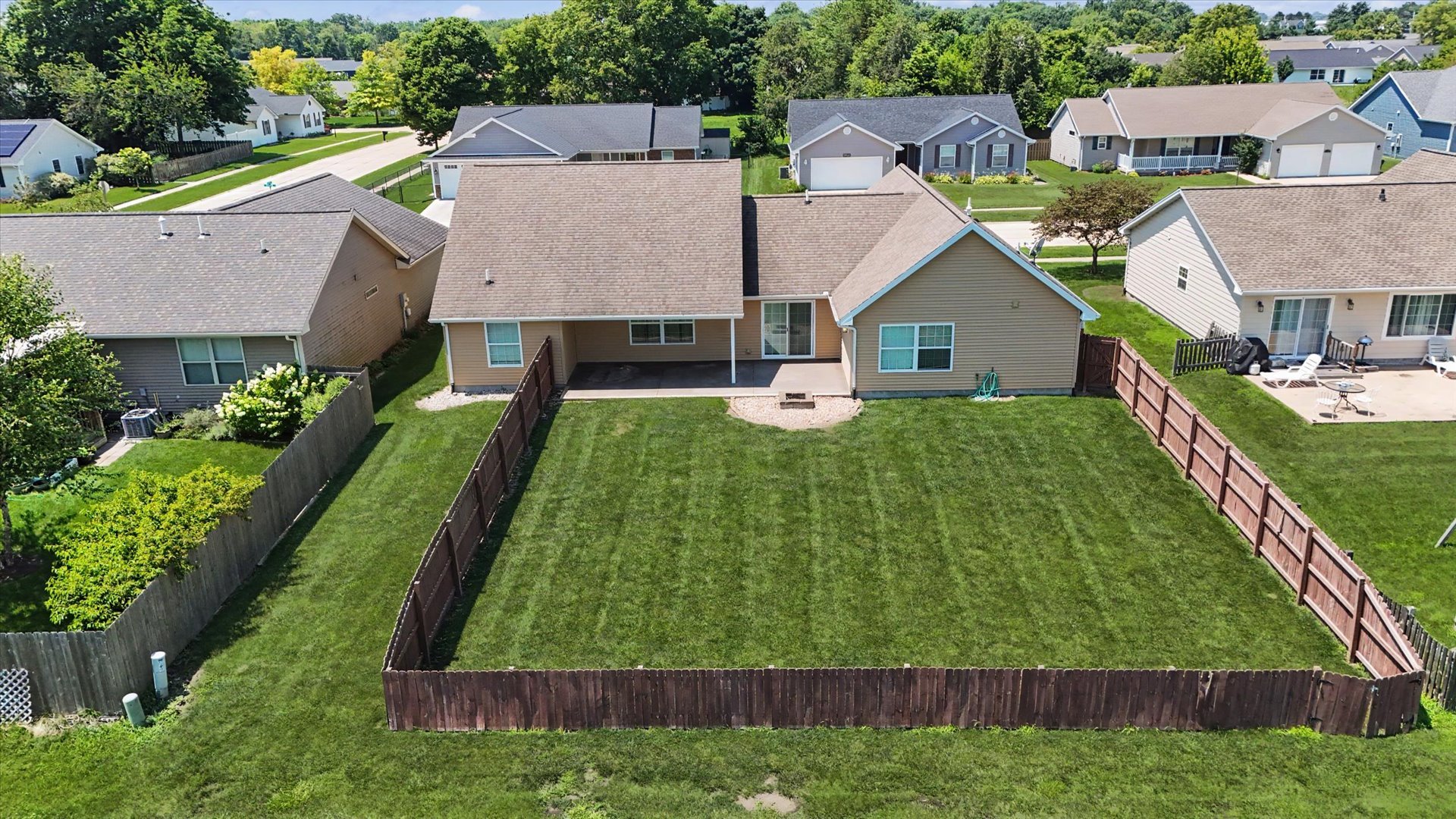 12672598 Property Photo 37