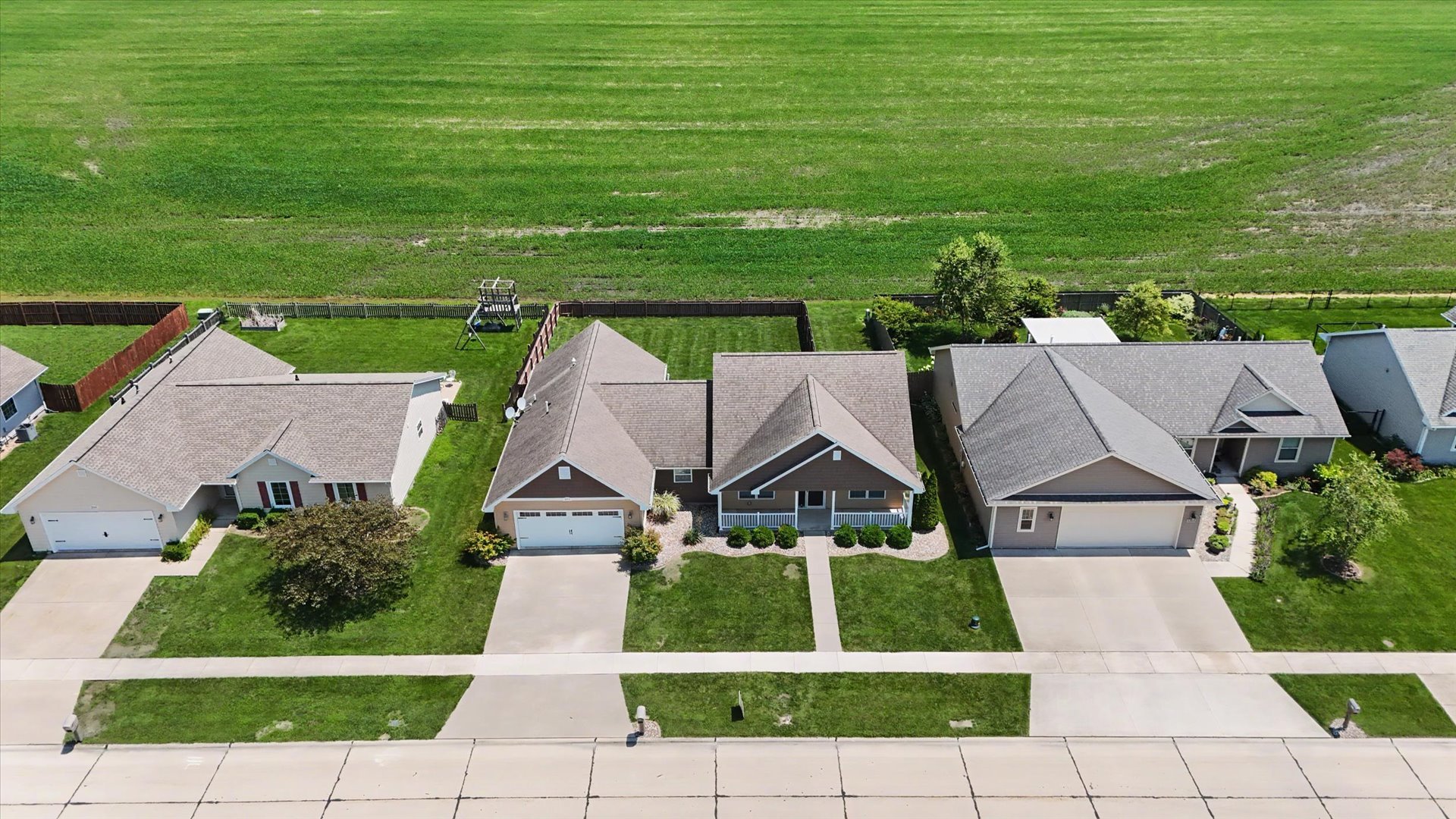 12672598 Property Photo 45