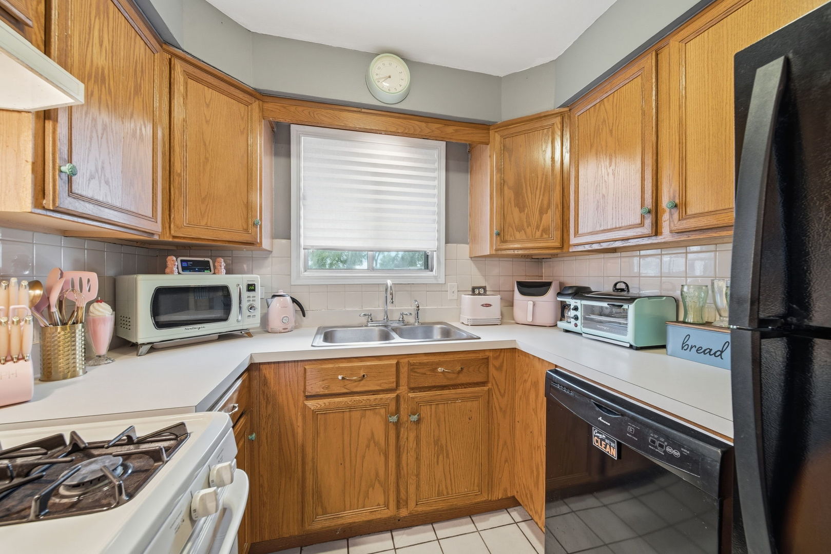 9812 Sayre Avenue 3e Property Photo 11